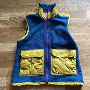 The North Face sleeveless fleece vest